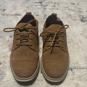 Boys Casual Brown Lace-Up Dress Shoes size 1